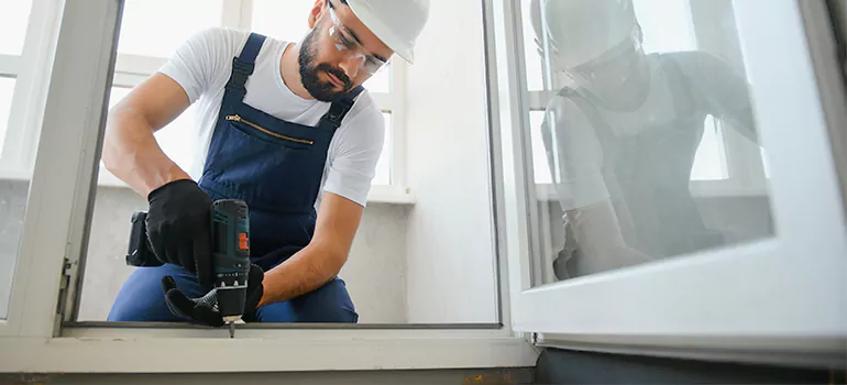 Replace Broken Window Pane in Gainesville, FL