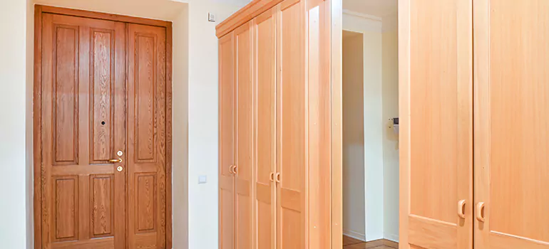 Glass Closet Door Repair in Gainesville, FL